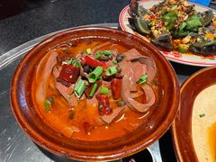 炝锅鸭血-耙吉吉川味小酒馆(本地人回头店)