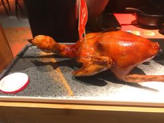 玻璃脆皮乳鸽-羽鸽集·乳鸽专门店·地道顺德菜(岭南站店)