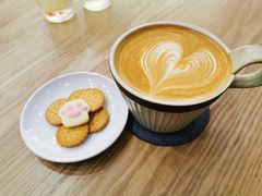 燕麦拿铁-OZ cafe(南昌路店)