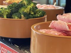 -龍歌自助小火锅(市南金茂湾店)
