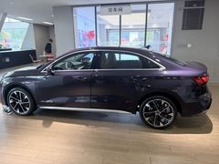 -上海永达奥诚奥迪4S店(申江路店)