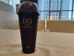 酷黑莓桑-喜茶(北京石景山万达店)