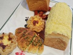 -红星前进面包牛奶公司(君太店)