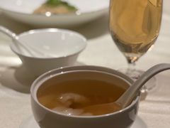 九年百合炖金汤-皇朝会.经典传统粤菜(外滩店)