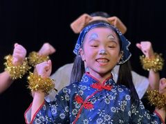 -猴有戏教育戏剧·音乐剧·主持口才·演讲朗诵辩论(环球港华师大校区)