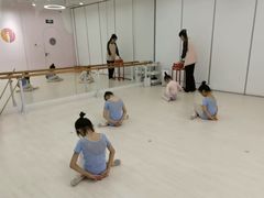 -韵姿少儿舞蹈(北外滩校区)