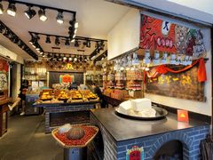 自助取餐区-八一路好吃街