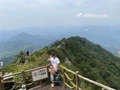 -罗田薄刀峰风景区