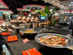 -四海一家自助餐(益田假日广场店)