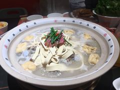 -小乌猪·金华筒骨煲(永盛购物广场店)