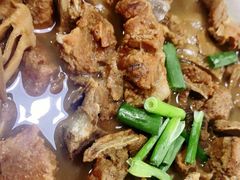 春笋炖排骨-温州一家人美食(西木头市店)