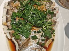 -嗨辣小聚·盘锦河蟹·海鲜烧烤龙虾(盘锦十年好店)