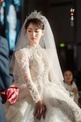 点击看大图 -Lady Jane高端婚纱礼服馆