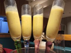 -小鱼小牛·鱼牛干锅·脆鱼火锅(世欧广场店)