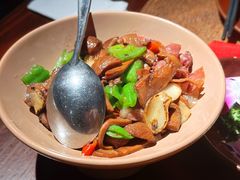 云南小炒牛肝菌-花马天堂云南餐厅 Lost Heaven(高邮路店)