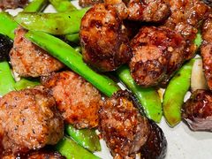 黑蒜雪花牛肉粒-二十四单 淮扬新味