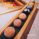 把整个银河系💫和麻将牌🀄️，一起下锅的串串香就是不一般❗️