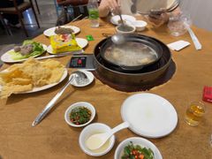 -濠轩阁特色生蚝火锅总店