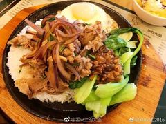 -豪享来牛排·中西简餐(黄河路店)