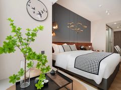 -索菲亚S轻奢HOTEL(广州花地湾地铁站店)