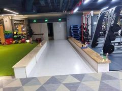 -立峰超越健身中心(先天下店)