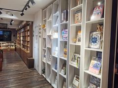 -晓风书屋(大学路店)