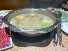 牛骨浓汤锅底-潮汕牛肉火锅