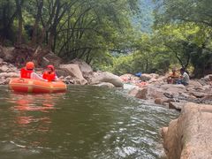 -雅鲁激流探险漂流