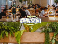 -老乡鸡(上海白玉兰广场店)