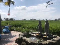 -Pundi Pundi Restaurant