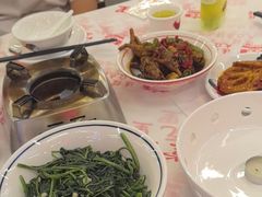 -堂瓦里·33年传统赣菜(第一街区店)