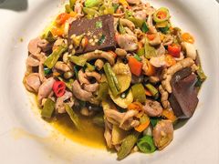 -费大厨辣椒炒肉(黄兴中心广场店)