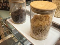 -上海和平饭店维克多咖啡厅 Victor's