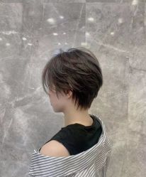 -环球蝶上美业连锁