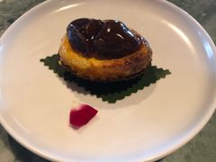 一口鲍鱼酥-三号黄浦会Canton Table