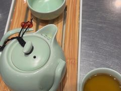 -潮界(凯德晶萃店)