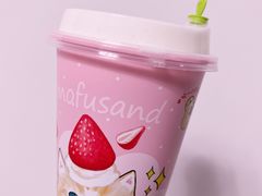 霸气香水芝士草莓-奈雪的茶(大悦城店)