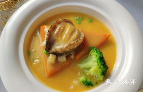 Five-Grain Steamed Fresh Abalone