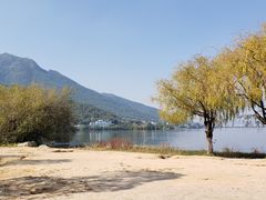 -西昌邛海湾柏樾酒店(原邛海湾柏栎度假酒店)