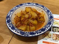 -裕鼎鲜·新中菜(金鼎广场店)
