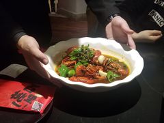 -沪小胖小龙虾(淮海中路旗舰店)