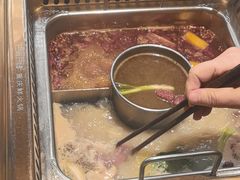 -巴渝瓦肆重庆鲜火锅(宝龙环湖店)