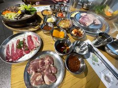 -姜虎东白丁烤肉(恒隆广场店)