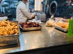 -陆稿荐观前街店