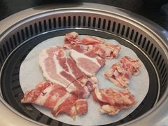 -烤路里·韩国品质自助烤肉(石路天虹4号店)