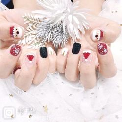 -Pink You美甲洗眉纹绣定制中心