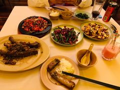 -龙门阵茶屋川菜馆(武康路店)