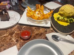 -Let'sBURGERplus·非常创意汉堡(三里屯店)