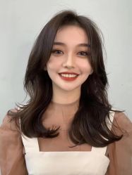 -东秀护肤造型
