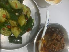 -粉小主·贵州酸汤牛肉粉(南京仙林金鹰店)